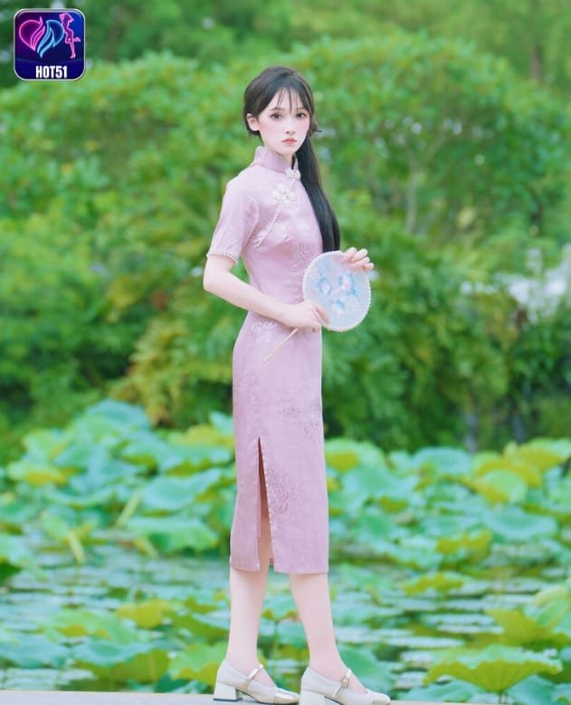 Xiao Xiao Yu on hot51