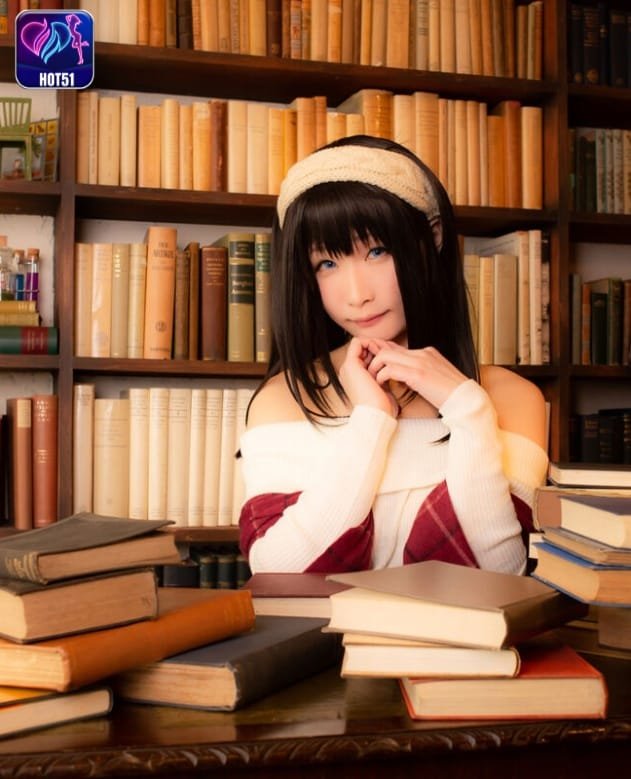 Atsuki on hot51 