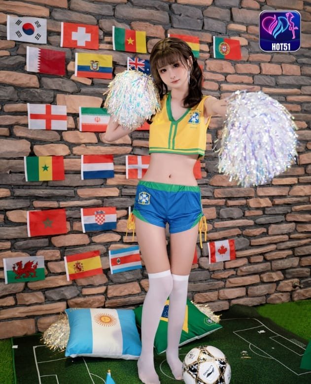 Bao Ji Shao Nu Miao Xiao Ji on hot51 