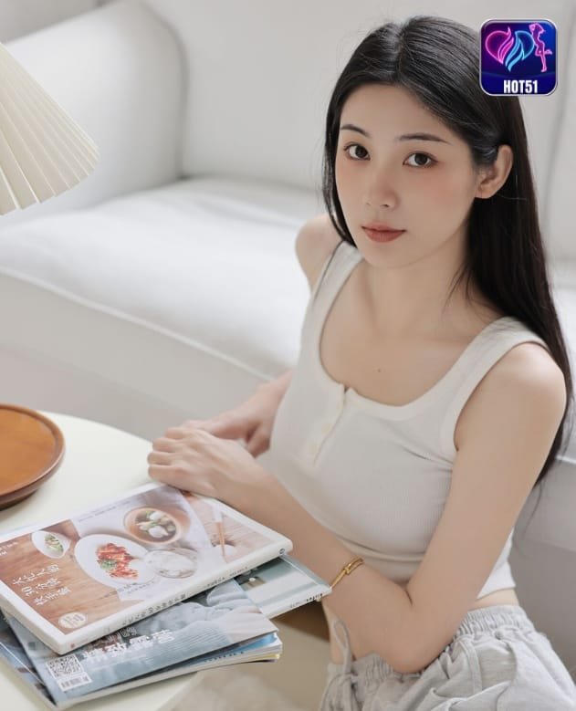 Jian Nan Shan on hot51