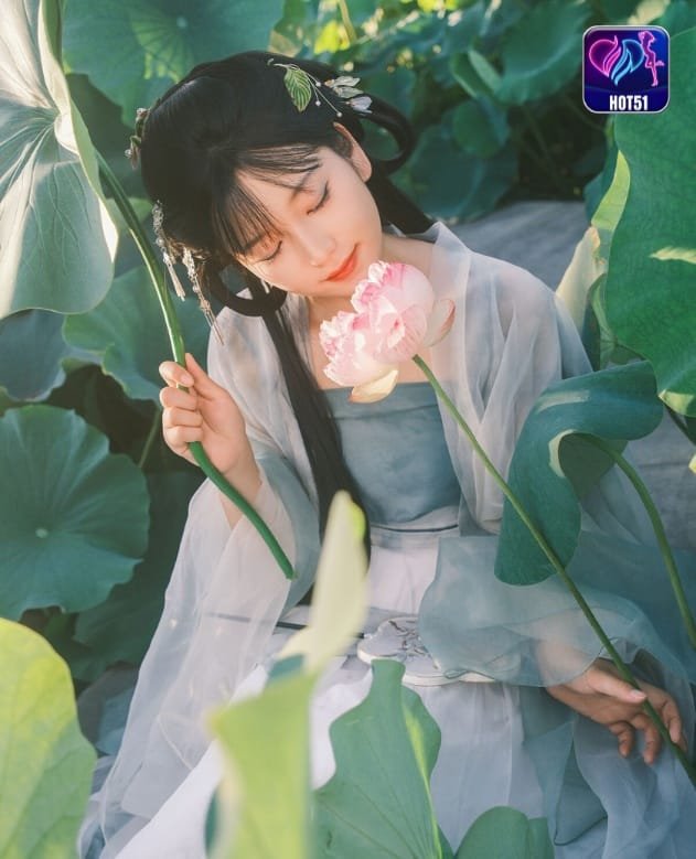 Jing Jing on hot51 