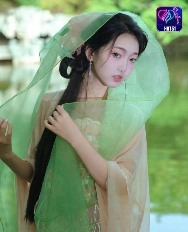 Ku Wang Ye on hot51