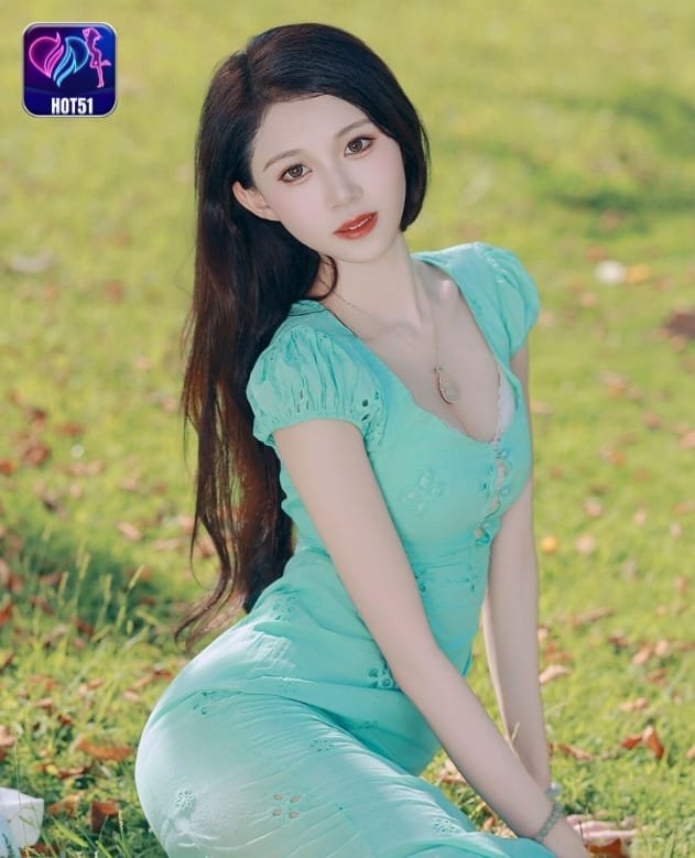 Liu Liu on hot51 