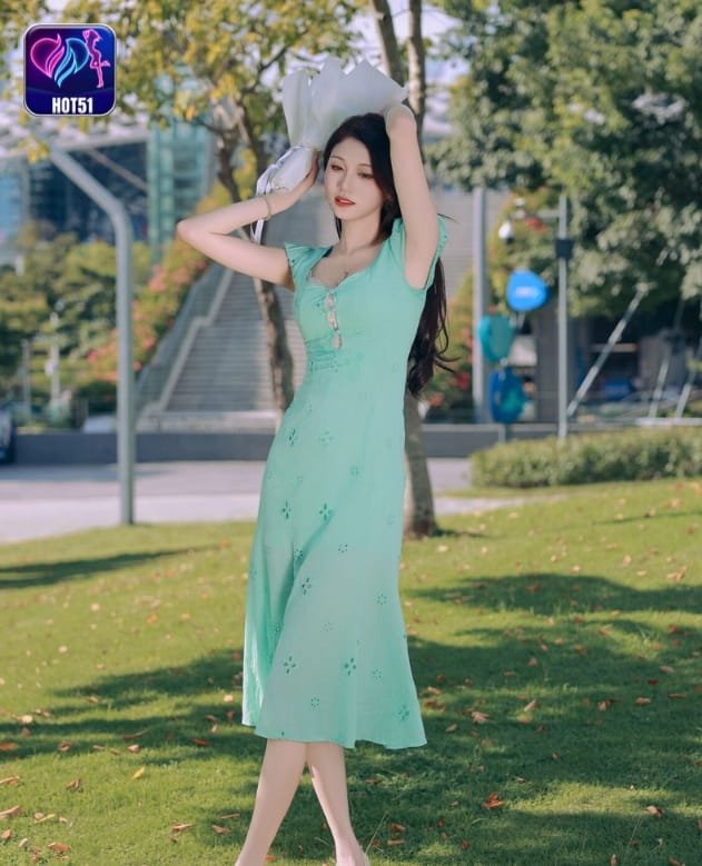Liu Liu on hot51 