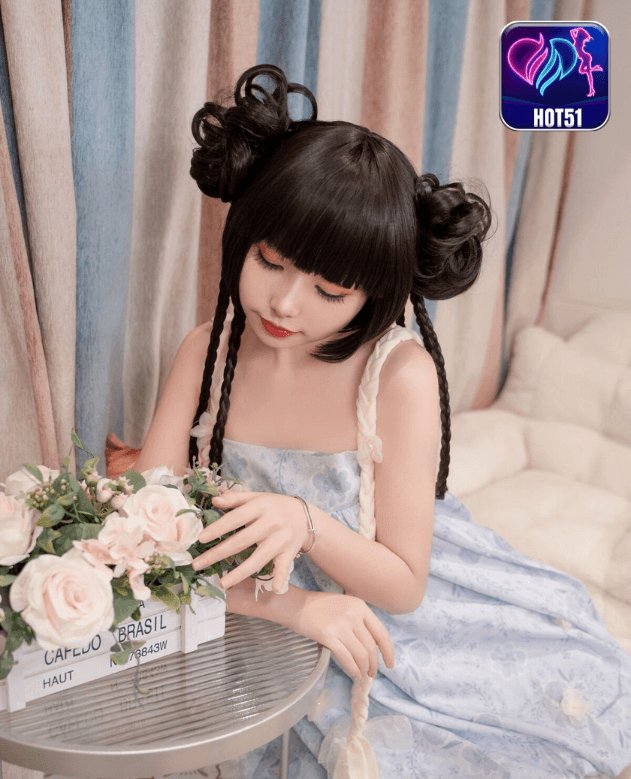 Miao Xiao Ji on hot51