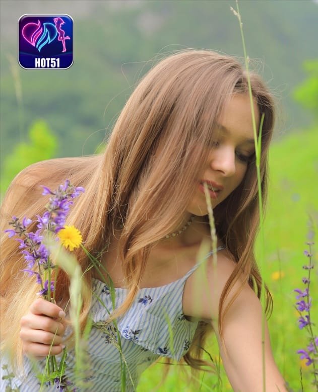 Stefani on Hot51 