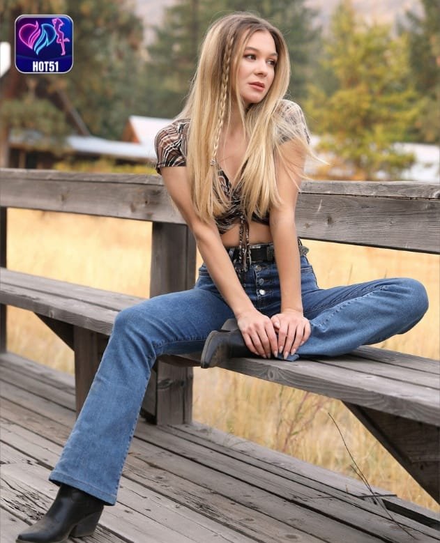 Stefani on hot51 