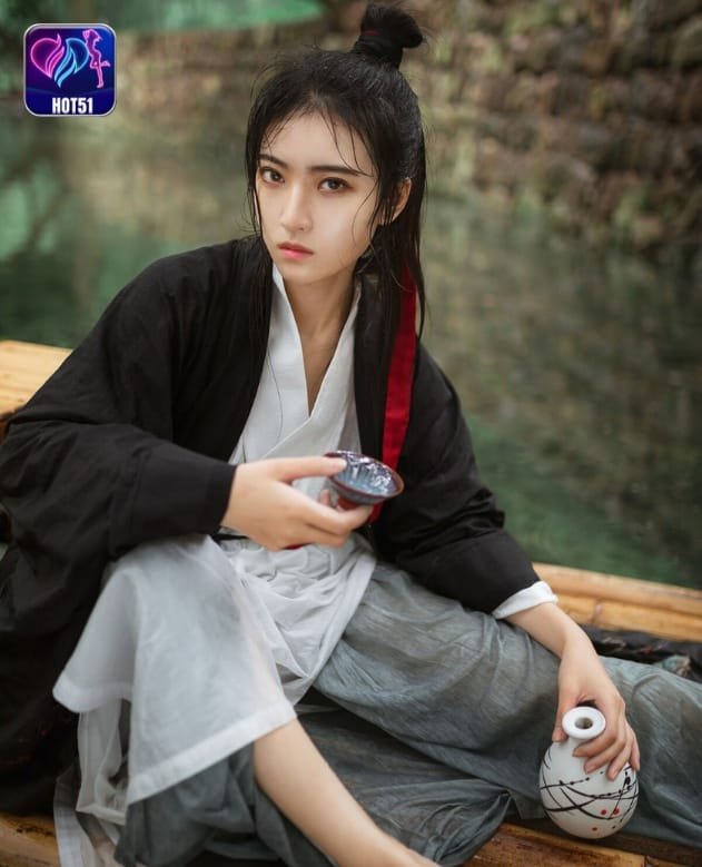 Tian Tian on hot51