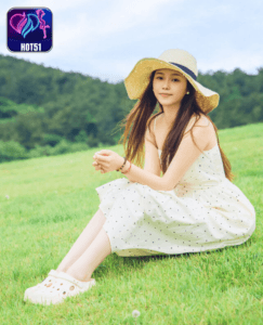 Read more about the article Ảnh Cô Gái Beautiful Xiao Mo Nu Xinh Đẹp Trên Hot51