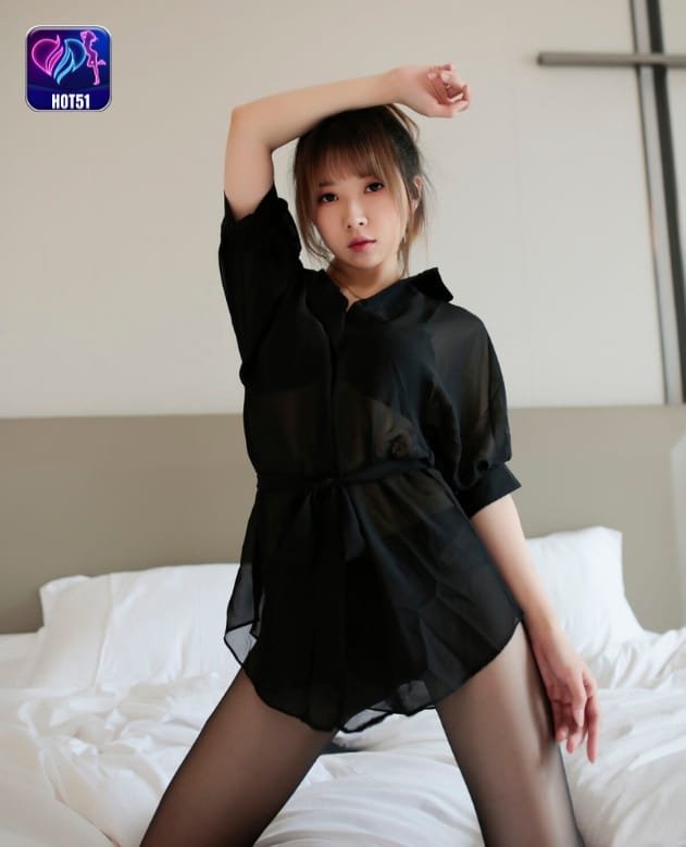 You are currently viewing Ảnh đẹp của cô gái Beautiful Xiao Nu Wu Lu Na trên Hot51