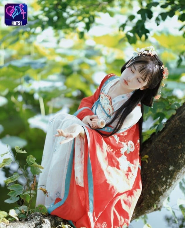 Xiao Xiao Yu on hot51 