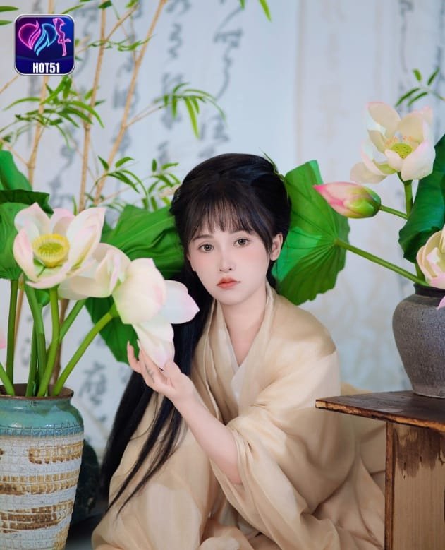 Xiao Xiao Yu on hot51 