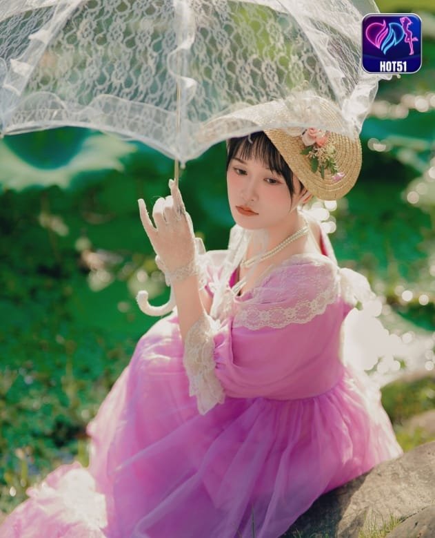Xiao Xiao Yu on hot51 