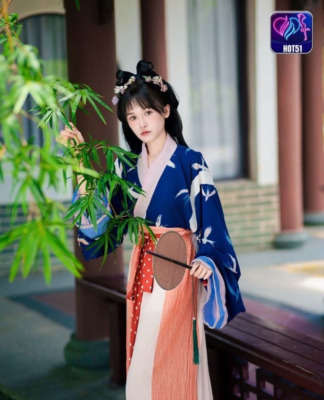 Xiao Xiao Yu on hot51 