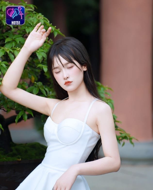 Xiao Xiao Yu on hot51 