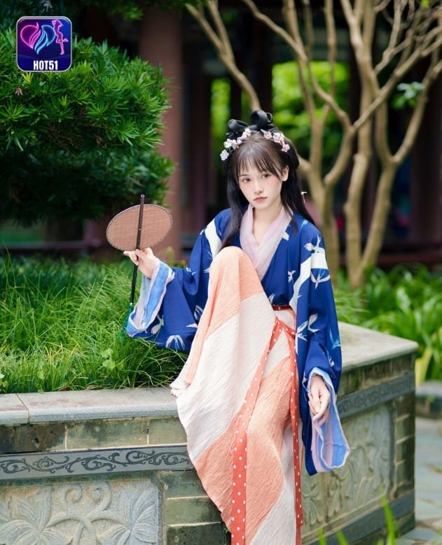 Xiao Xiao Yu on hot51 