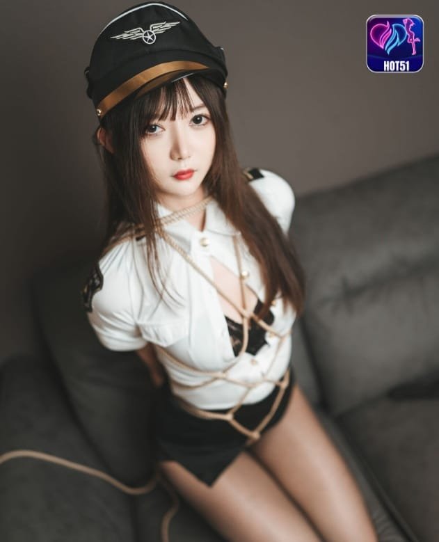 You are currently viewing Khám Phá Những Bức Ảnh Của Cô Gái Xinh Đẹp Beautiful 51 Jiang Trên Hot51
