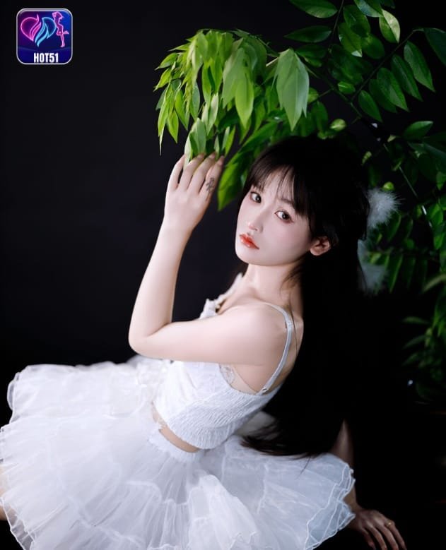 Xiao Xiao Yu on hot51