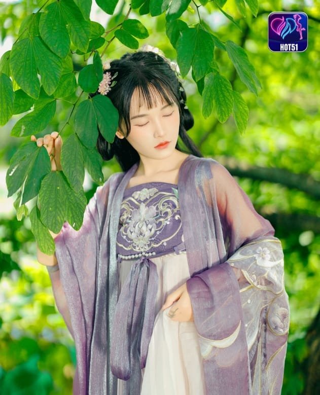 Xiao Xiao Yu on hot51