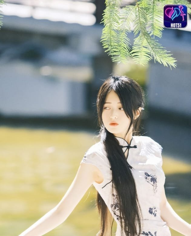Xu Jia Yue on hot51 